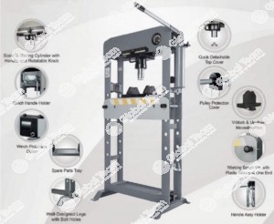 Pressada 100 Ton. IDROPNEUMATICAe manualecon pistone traslabile,piatto e prismi ni dotazione, larghezza 1250 mm. Luce interno pressa 850mm. Peso 280 kg. 